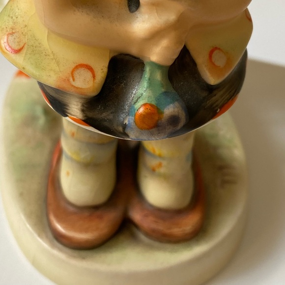 Hummel Goebel Vintage Figurine #47 “Goose Girl” - Picture 12 of 16